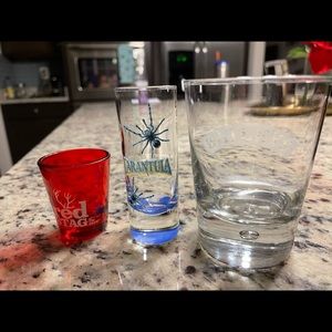 Baileys, Red Stag and Tarantula brand glass bundle